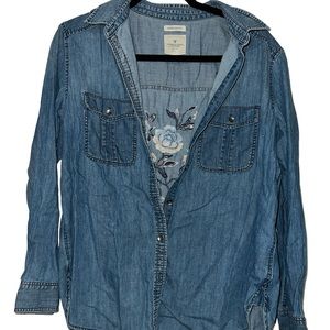American Eagle floral embroidered denim style top • oversize fit M • embroidered